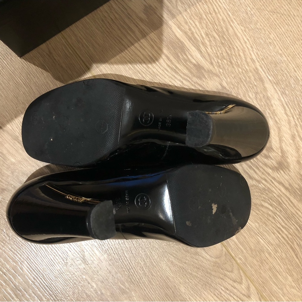Chanel Black Patent Leather Pump - Picture 6 of 12
